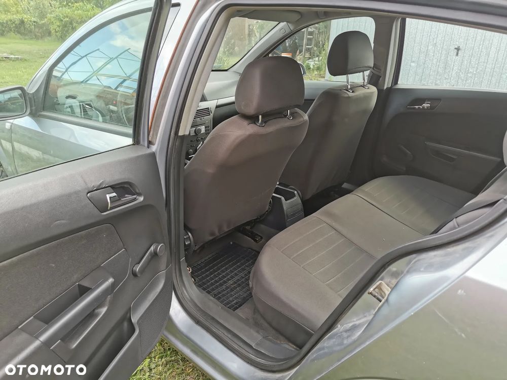 Opel Astra - 21