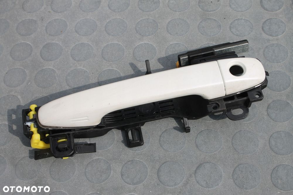 klamka drzwi lewy przód keyless toyota verso 09-18 - 1