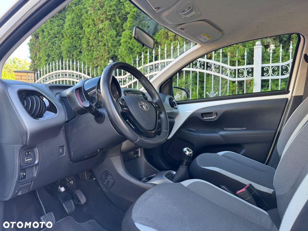Toyota Aygo - 16