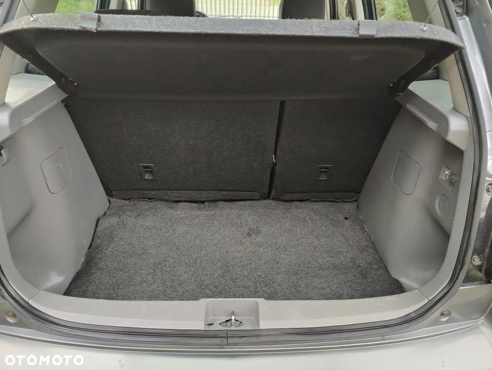 Suzuki SX4 1.6 Comfort Plus 4WD - 23