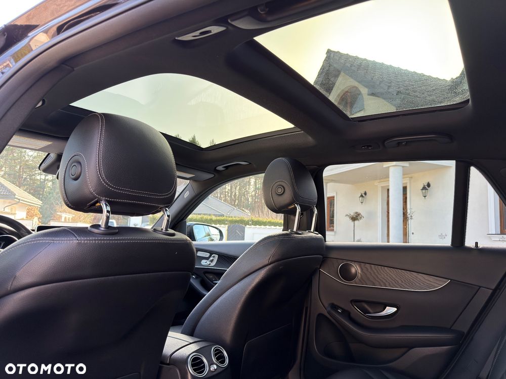 Mercedes-Benz GLC 300 4Matic 9G-TRONIC Exclusive - 11