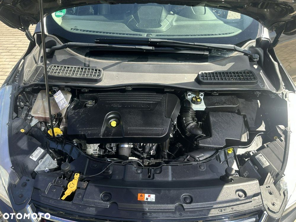 Ford Kuga 2.0 TDCi AWD Titanium - 35