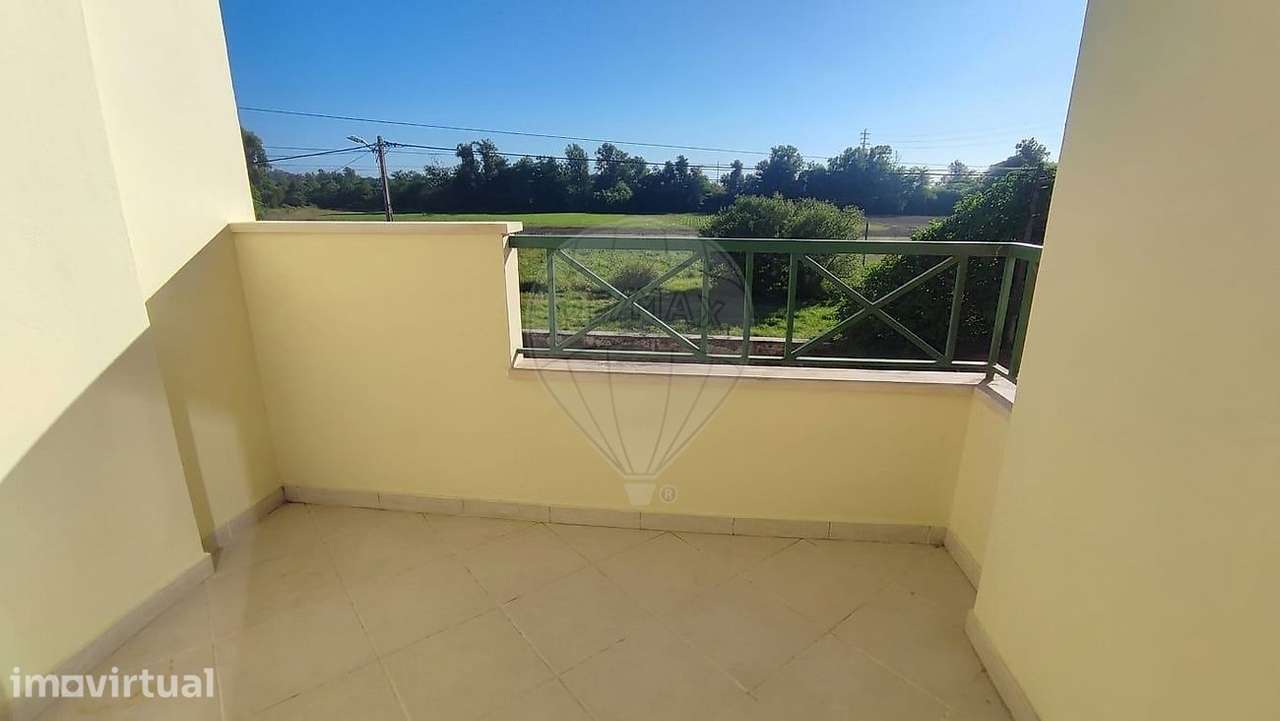 Apartamento T2 para arrendamento - Grande imagem: 4/21