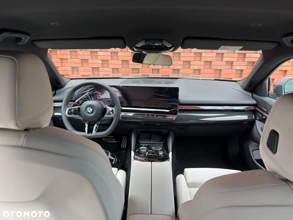 BMW Seria 5 - 18