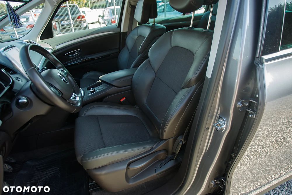 Renault Espace Energy dCi 130 Intens - 21