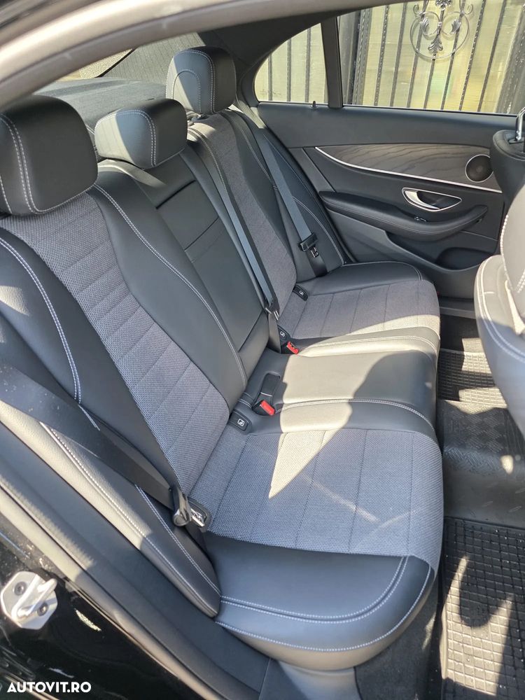 Mercedes-Benz E 220 d MHEV 4MATIC Aut. - 13