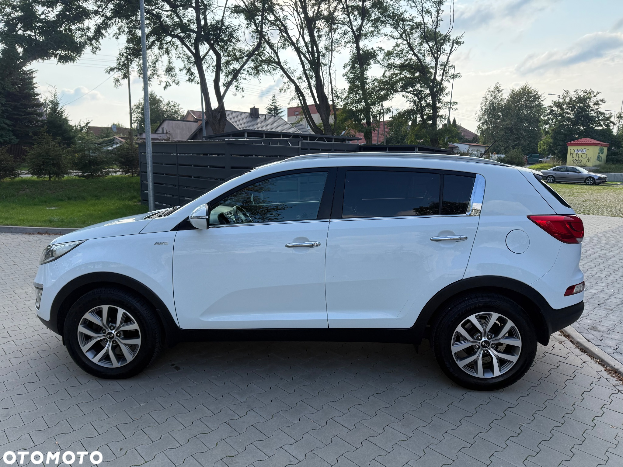 Kia Sportage 2.0 CRDI AWD Spirit - 12