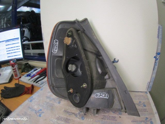 Farol Tras Stop3303 HONDA JAZZ 2 2004 1.2 78CV 5P PRETO DRT ORIGINAL - 5