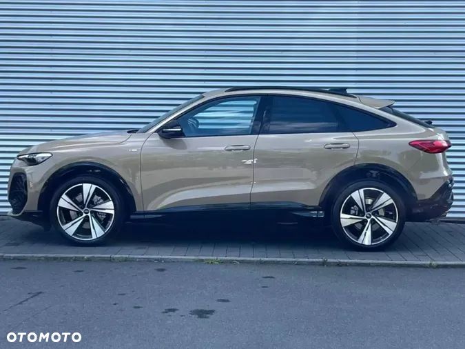 Audi Q5 Sportback - 2