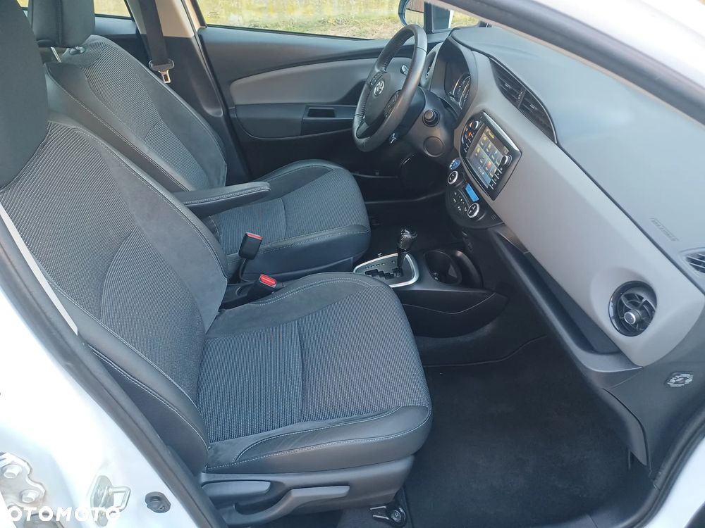 Toyota Yaris 1.5 VVT-i Selection - 21