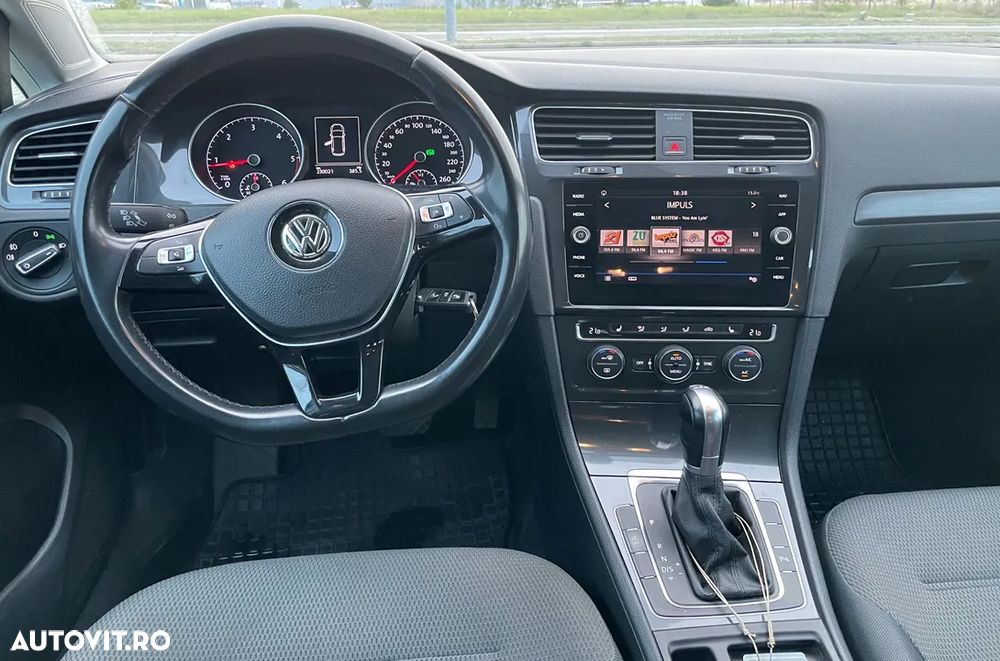 Volkswagen Golf 2.0 TDI DSG Comfortline - 5