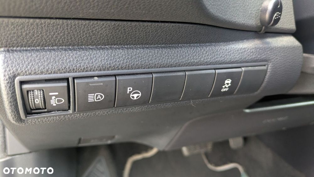 Toyota Corolla 2.0 Hybrid Comfort - 15