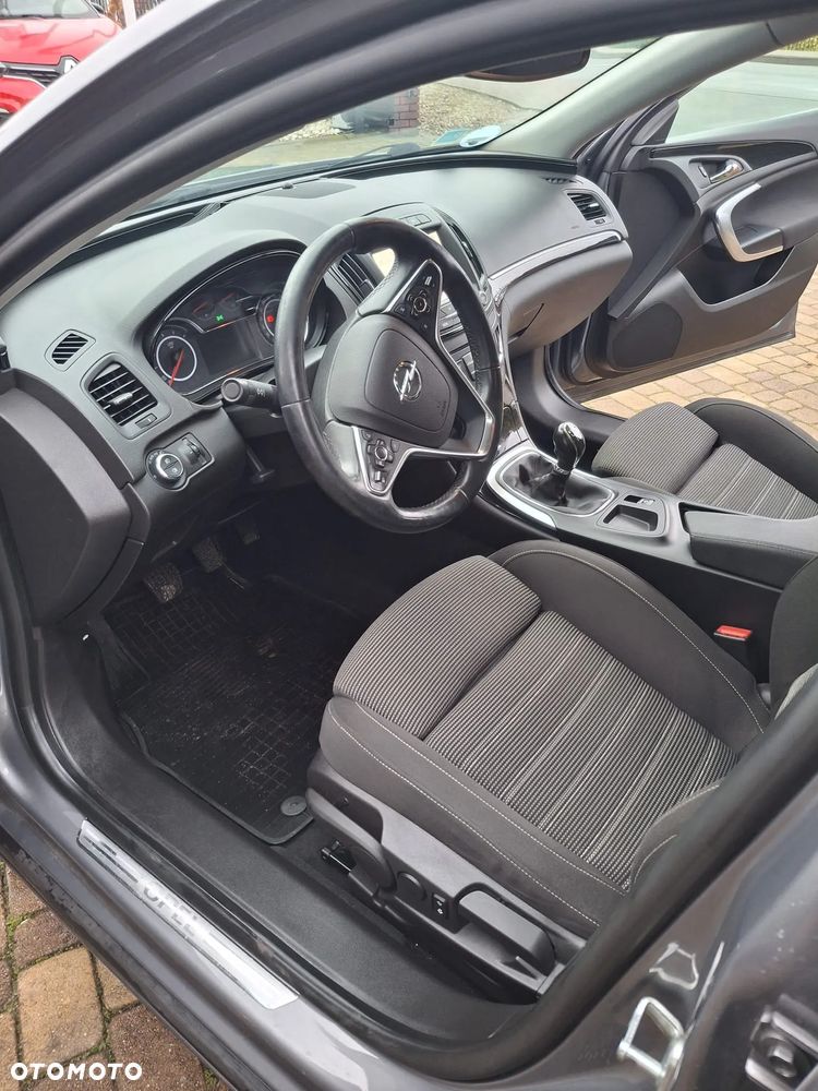 Opel Insignia - 9