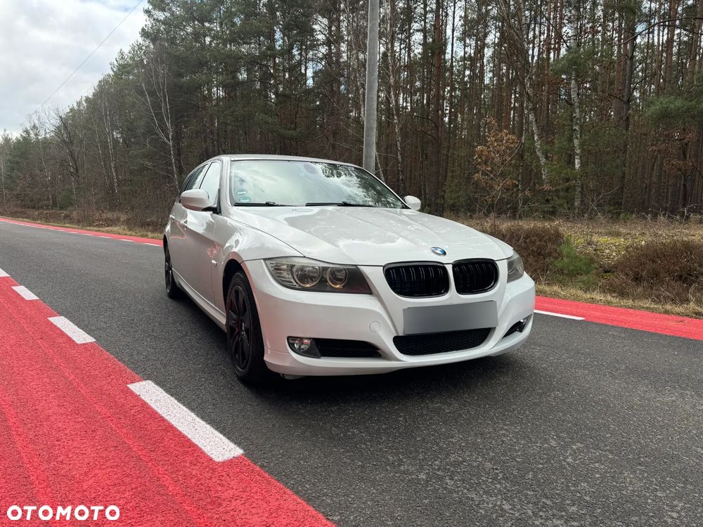 BMW Seria 3 318d DPF - 2