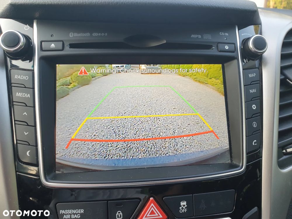 Hyundai i30 blue Kombi 1.4 Classic Navigation - 23