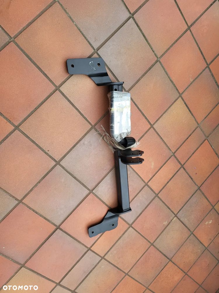 Hak holowniczy  MAZDA 121 96-03 HB  ,FIESTA 96-02 HB - 2