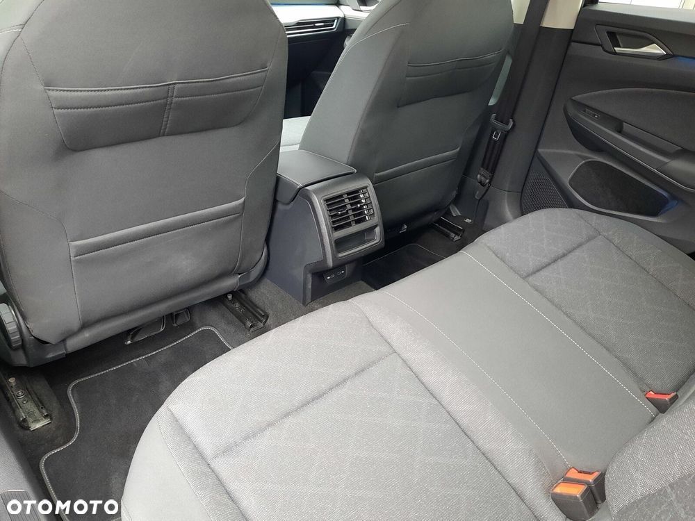 Volkswagen Golf 1.5 eTSI Life DSG - 23