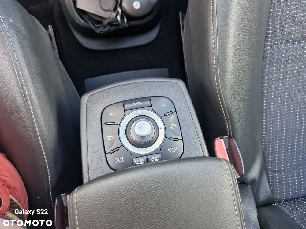 Renault Grand Scenic - 24