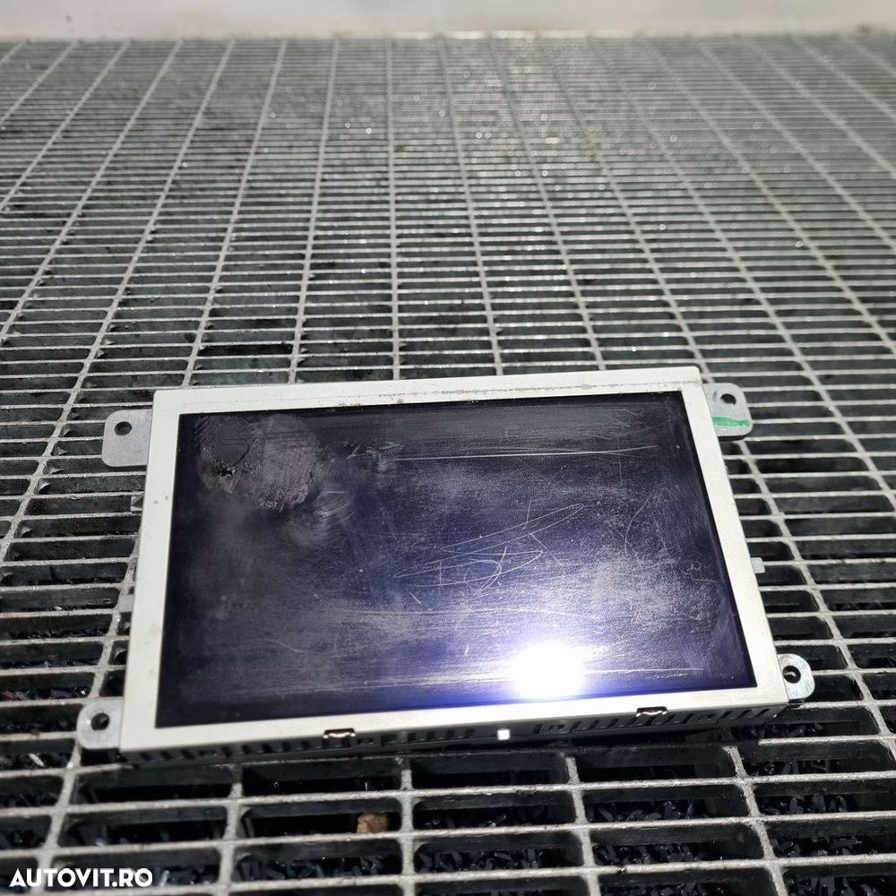 Navigatie AUDI Q5 2008 - 2015 (1485) 8F0919604 - 1