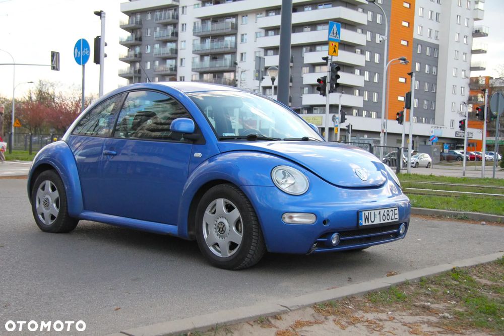Volkswagen New Beetle - 9