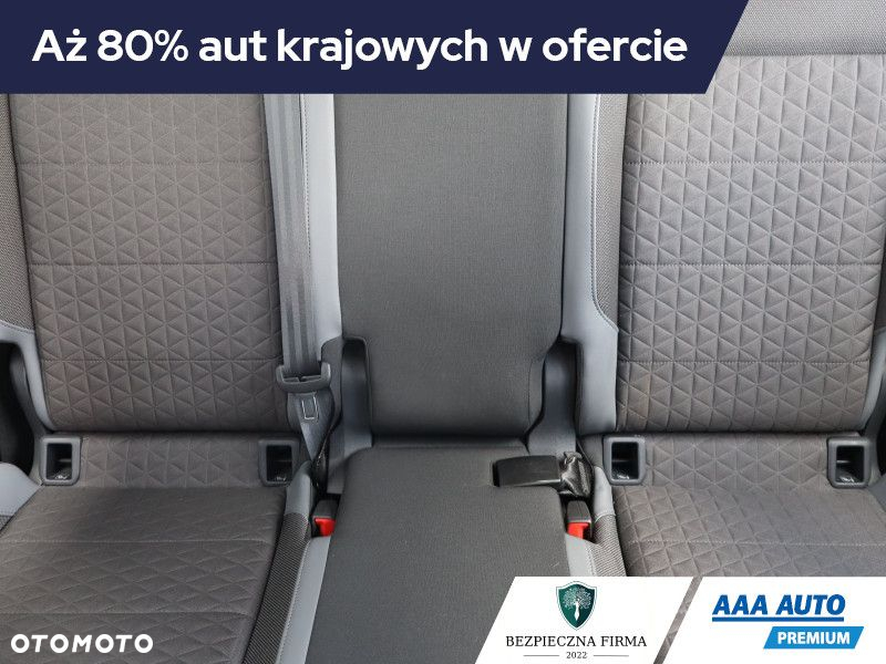 Volkswagen T-Cross - 11
