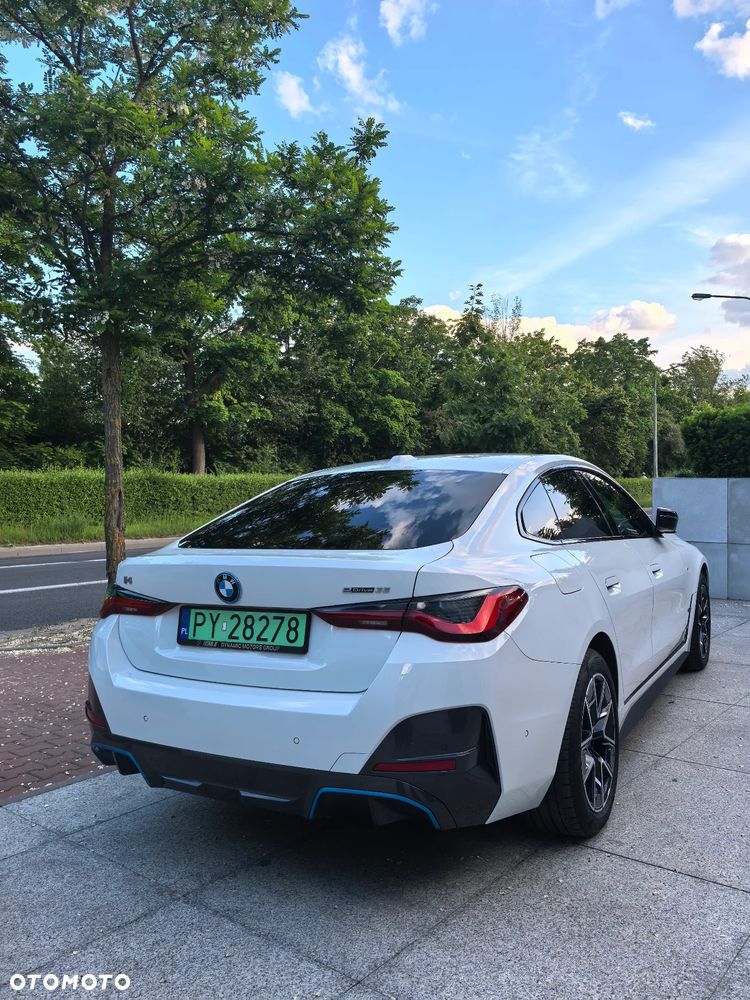 BMW i4 80.7kWh eDrive 35 M Sport - 4