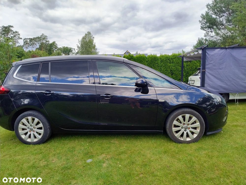 Opel Zafira 1.6 T SIDI Cosmo S&S - 3