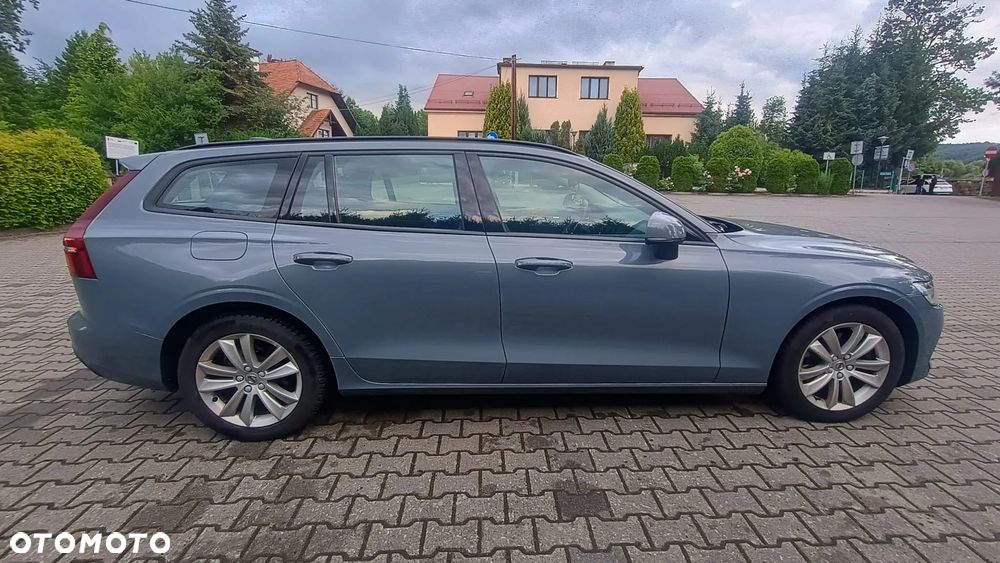 Volvo V60 B4 D R-Design - 27