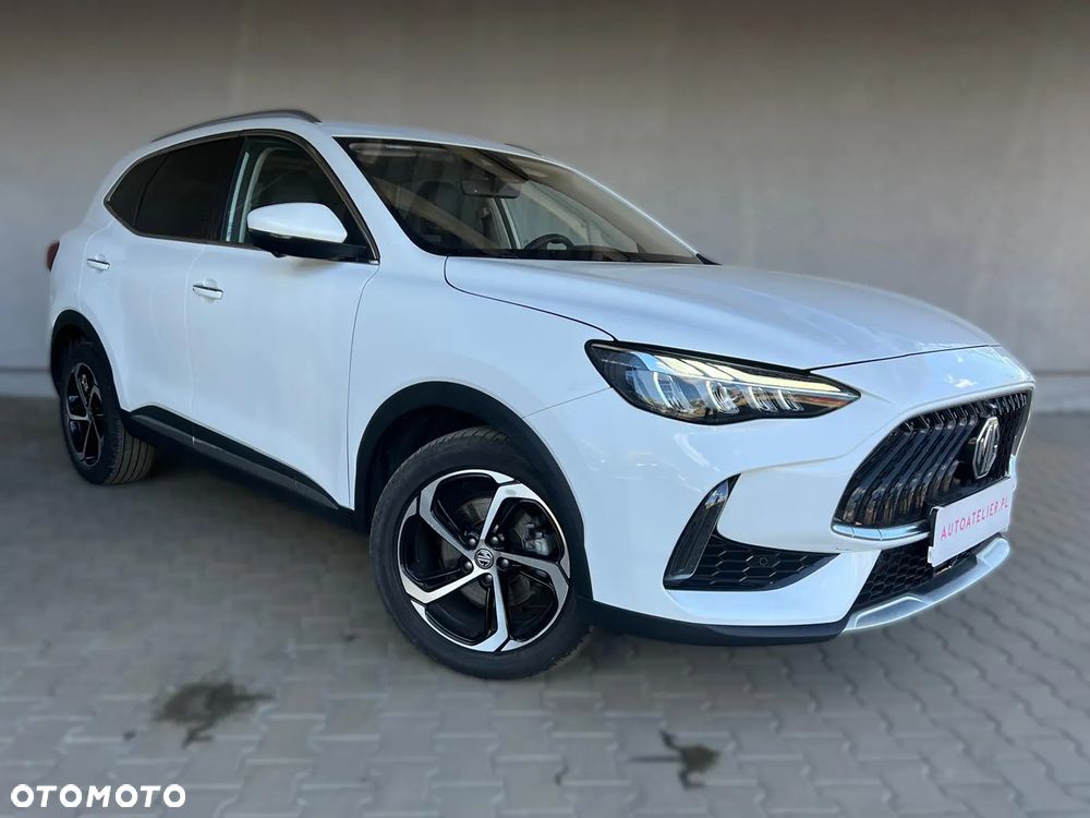 MG HS 1.5 T-GDI Exclusive DCT - 10