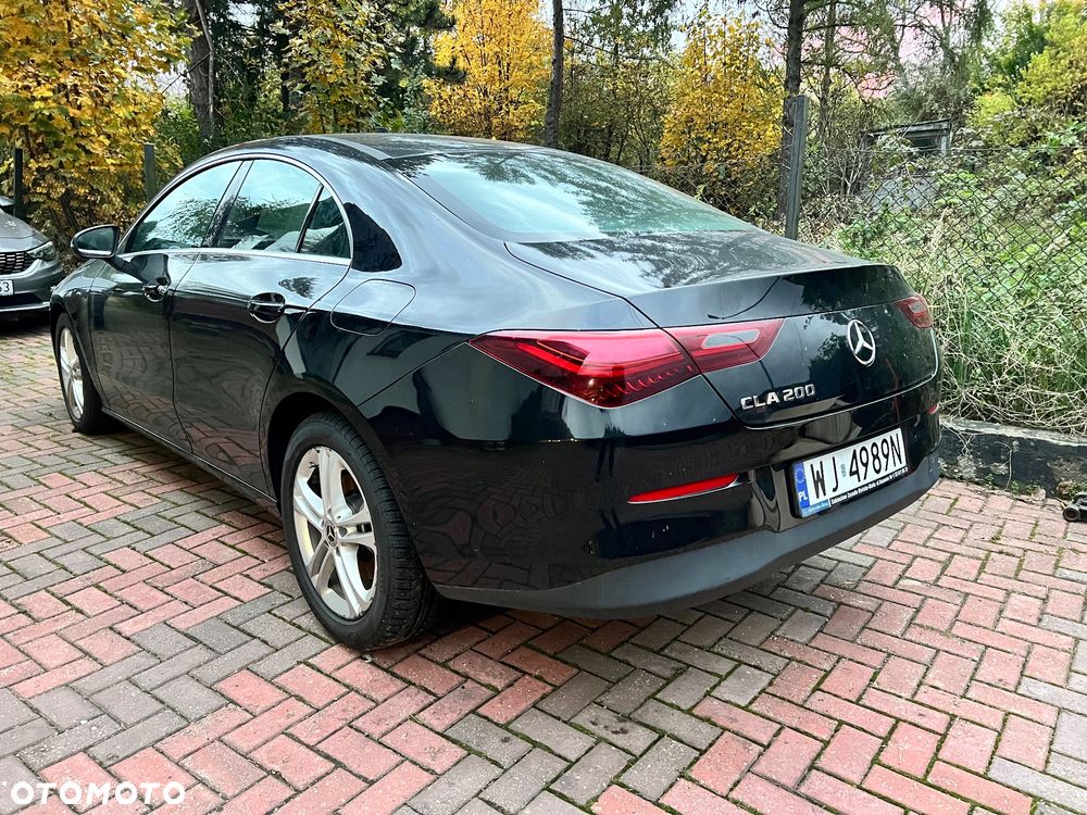 Mercedes-Benz CLA 200 7G-DCT - 2