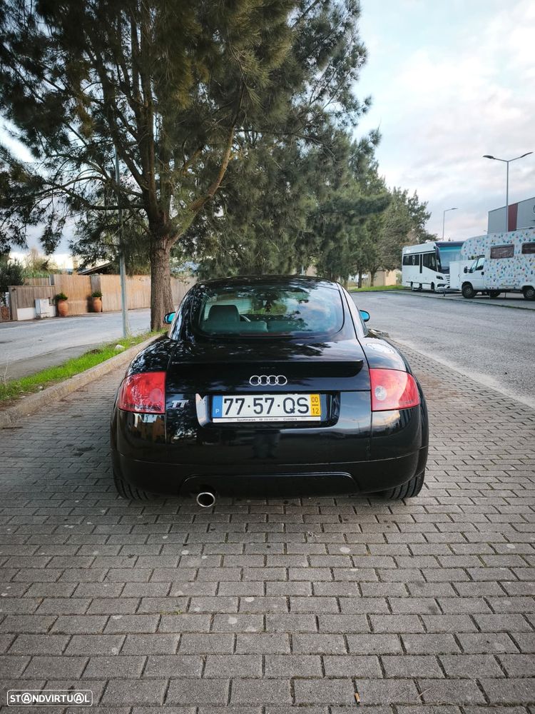 Audi TT Coupé 1.8 T - 4