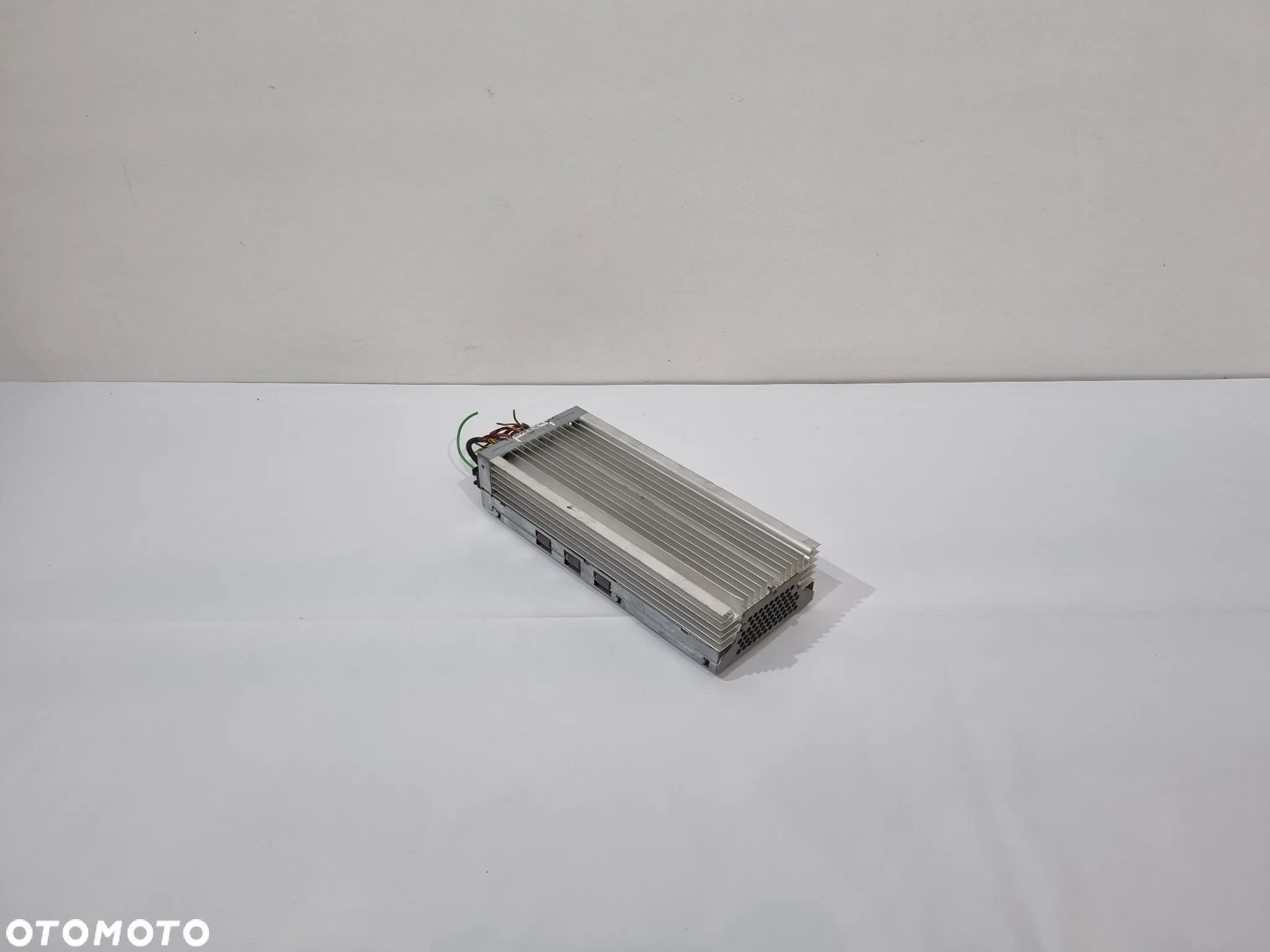 BMW E60 E61 E63 E87 E90 E91 E92 WZMACNIACZ HARMAN KARDON LOGIC 7 9150899 - 1