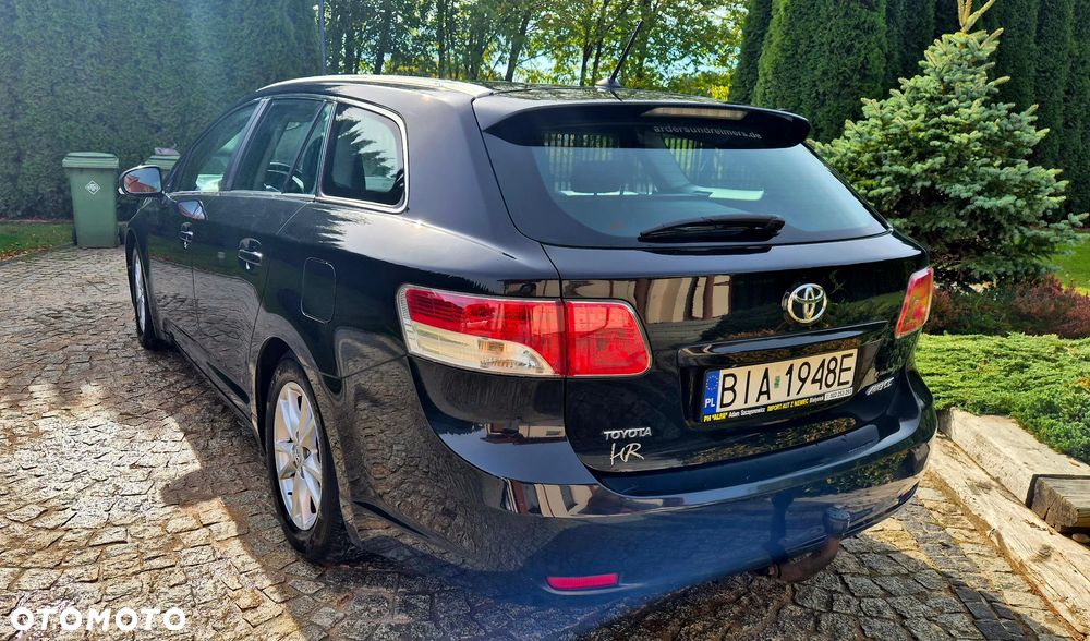 Toyota Avensis 2.0 D-4D Sol - 9