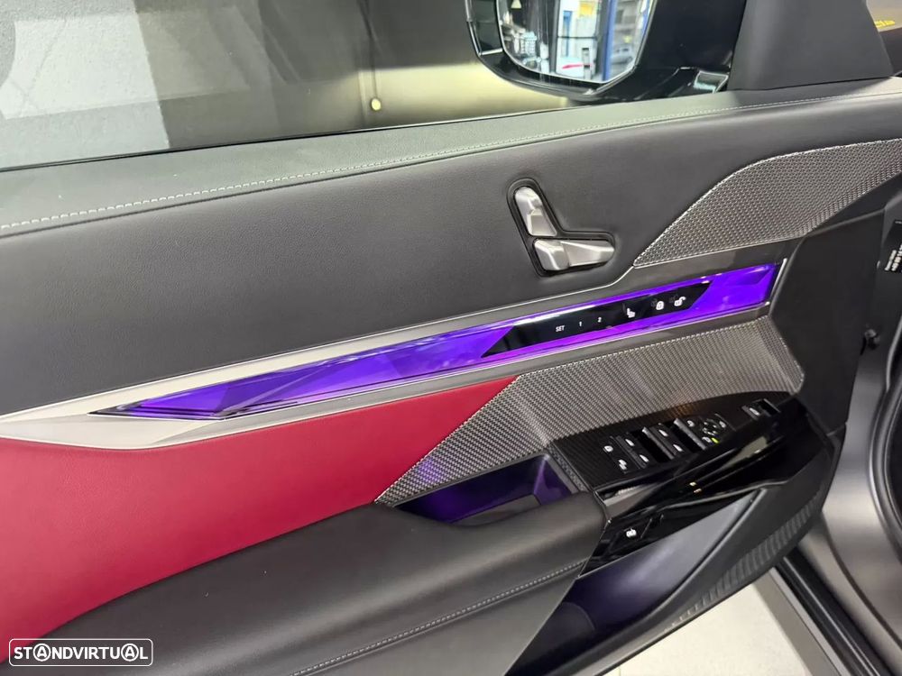 BMW i7 eDrive50 Pack Desportivo M - 40