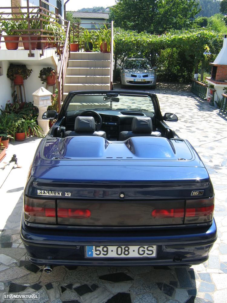 Renault 19 Cabriolet 1.8 - 6