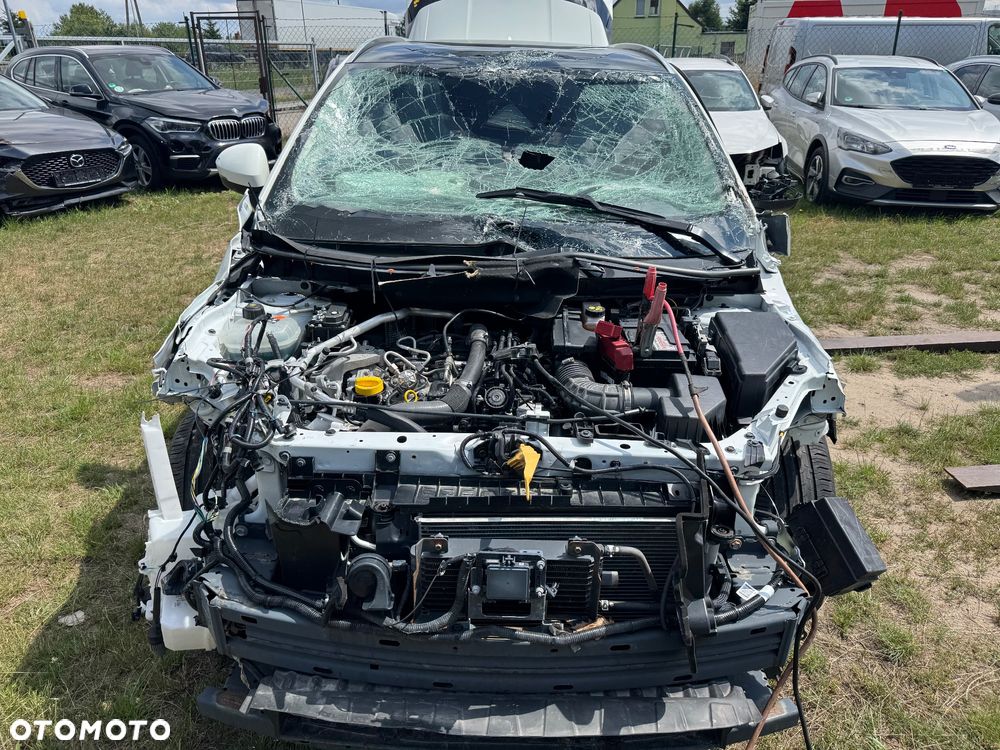Nissan Qashqai 1.3 DIG-T DCT N-CONNECTA - 2