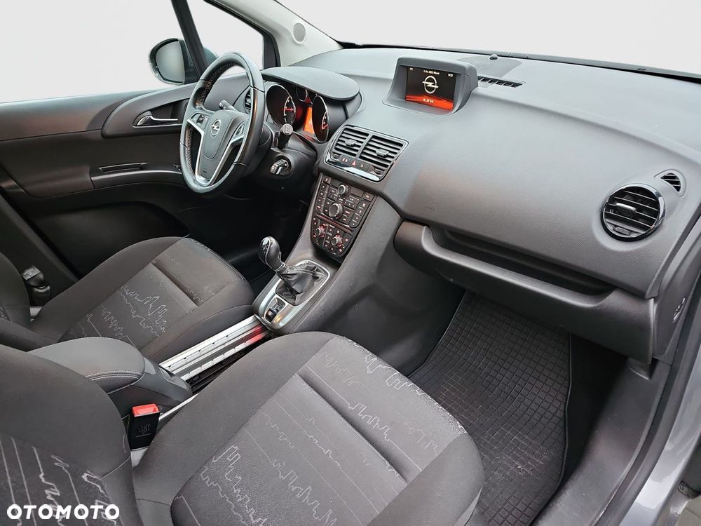 Opel Meriva - 22