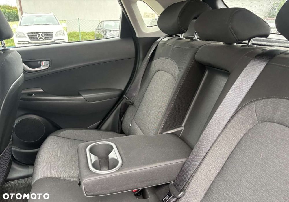Hyundai Kona - 14