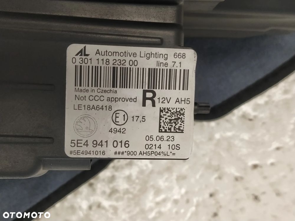 SKODA OCTAVIA IV 4 LAMPA REFLEKTOR PRAWA PRZÓD PRZEDNIA FULL LED / CRYSTAL LIGHTING ORYGINAŁ - 9