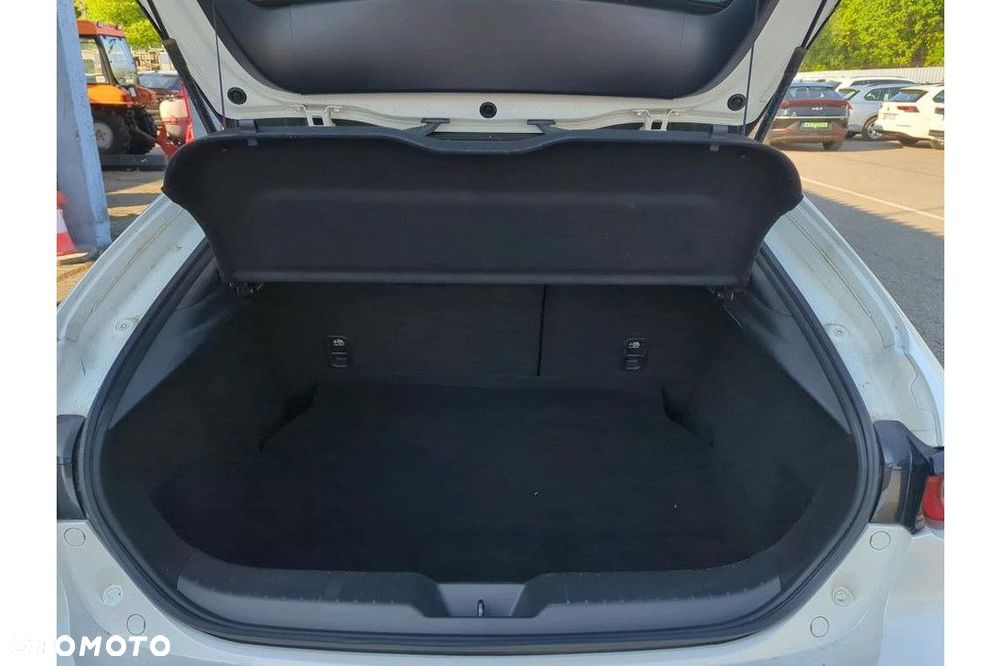 Mazda 3 2.0 mHEV Kai - 9