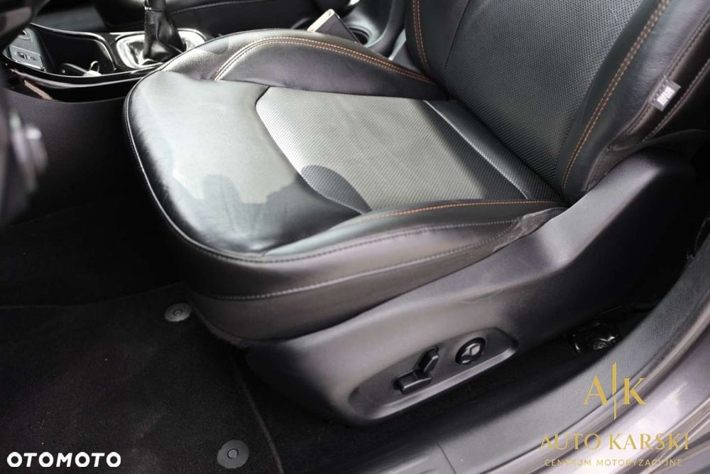 Jeep Compass - 31