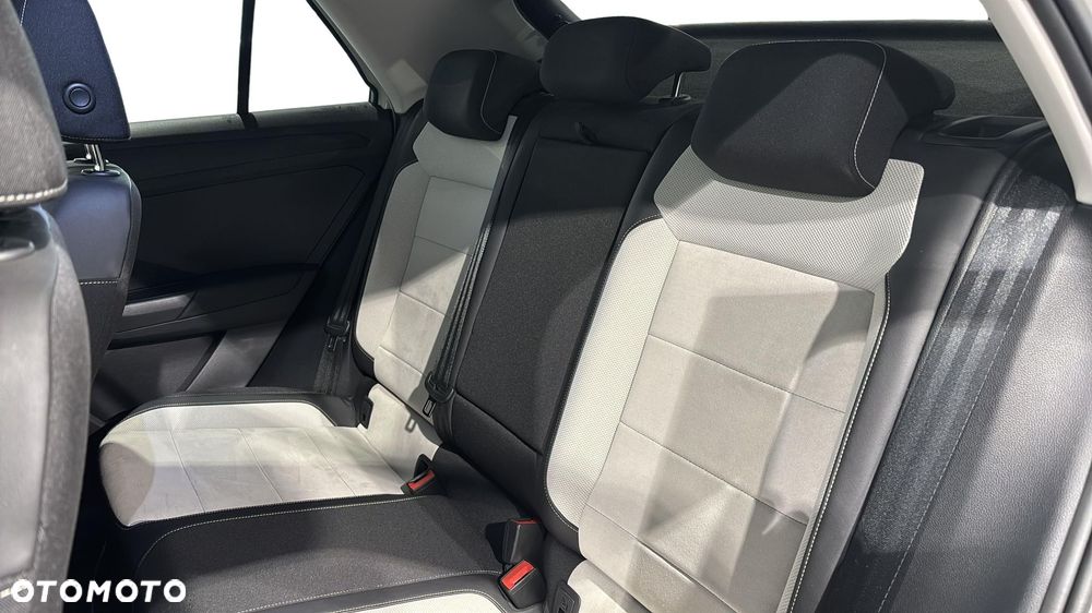 Volkswagen T-Roc 2.0 TSI 4Motion Style DSG - 22