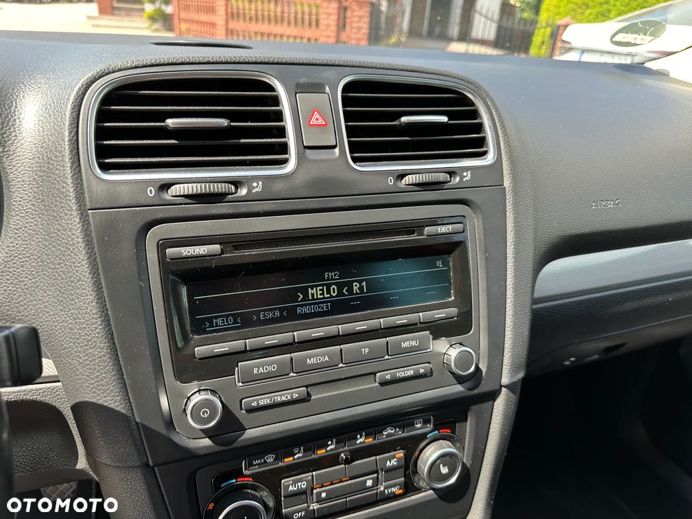 Volkswagen Golf - 12