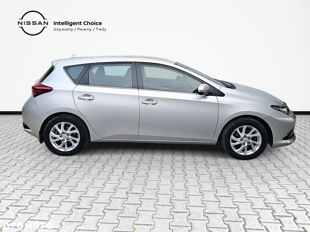 Toyota Auris 1.6 Active - 4