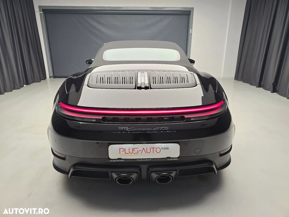 Porsche 911 - 18