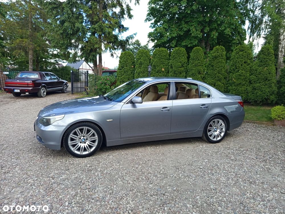 BMW Seria 5 - 32