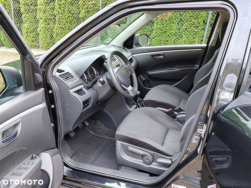 Suzuki Swift 1.2 Premium - 5
