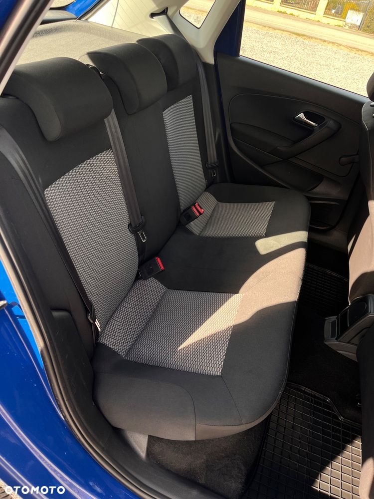 Volkswagen Polo 1.2 Comfortline - 17