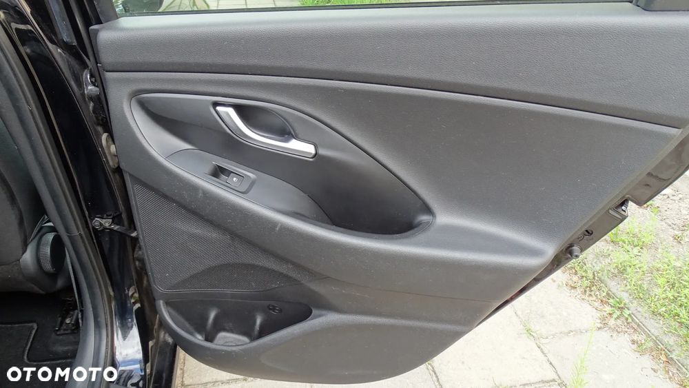 Hyundai i30 1.5 T-GDI 48V-Hybrid DCT EDITION 30+ - 24
