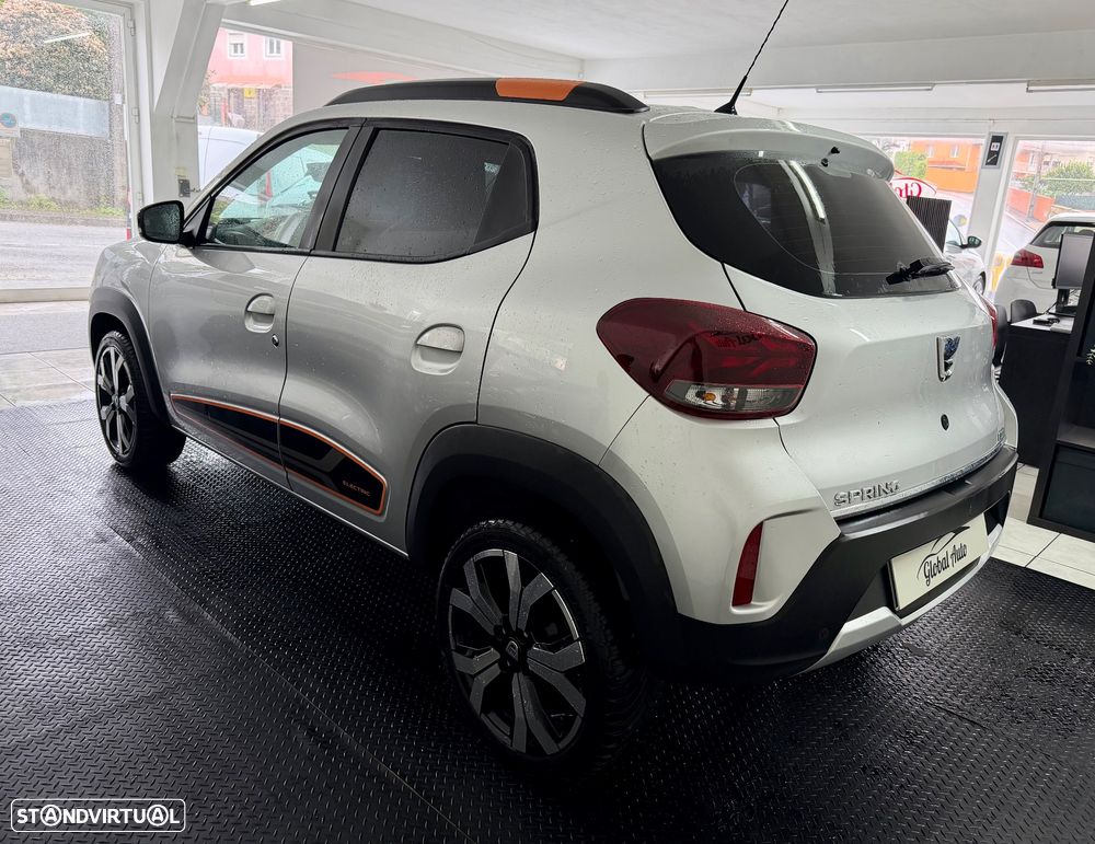 Dacia Spring ESSENTIAL - 9